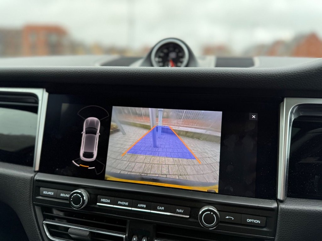 Used Porsche Macan 2019 for sale - 77276190: Photo 14