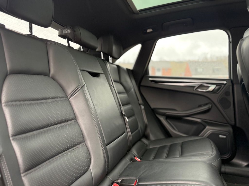 Used Porsche Macan 2019 for sale - 77276190: Photo 25