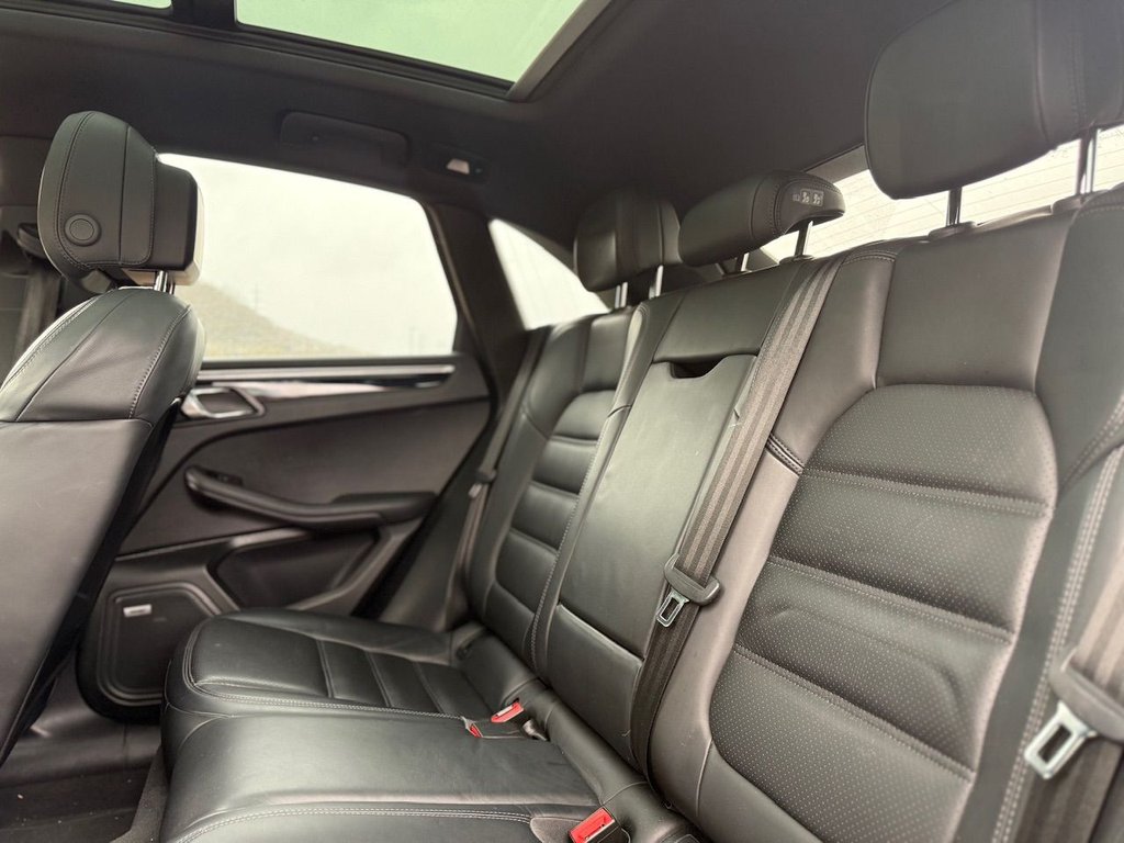 Used Porsche Macan 2019 for sale - 77276190: Photo 26