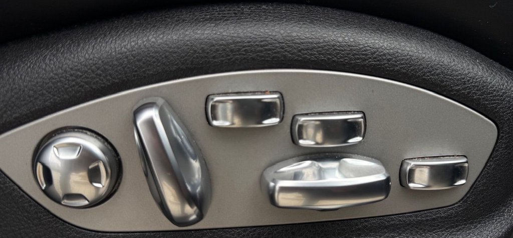 Used Porsche Macan 2019 for sale - 77276190: Photo 29