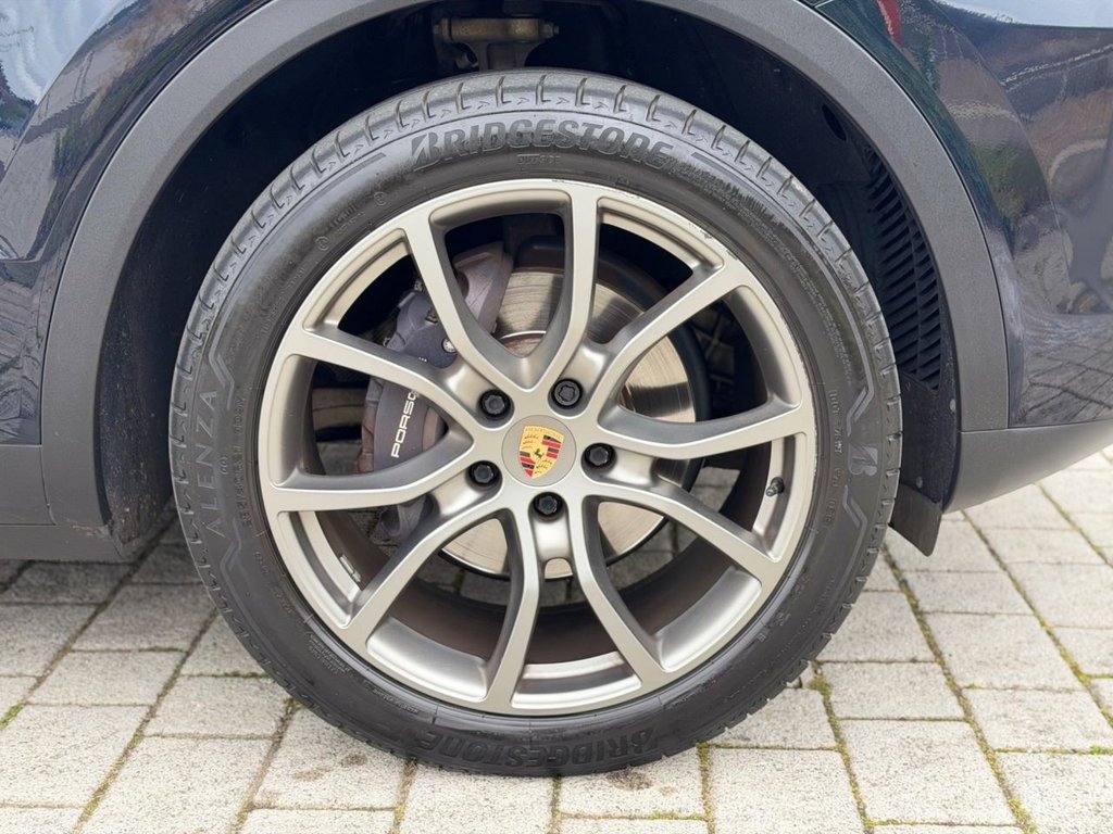 Used Porsche Cayenne 2022 for sale - 78124120: Photo 39