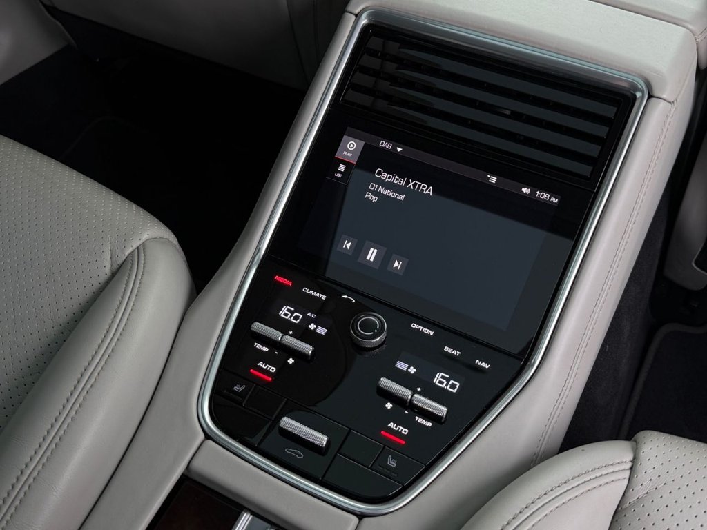 Used Porsche Panamera 2019 for sale - 76495925: Photo 21