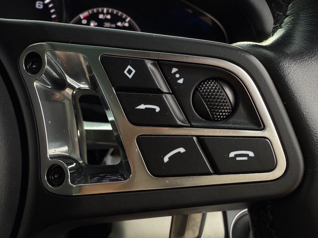 Used Porsche Panamera 2019 for sale - 76495925: Photo 26