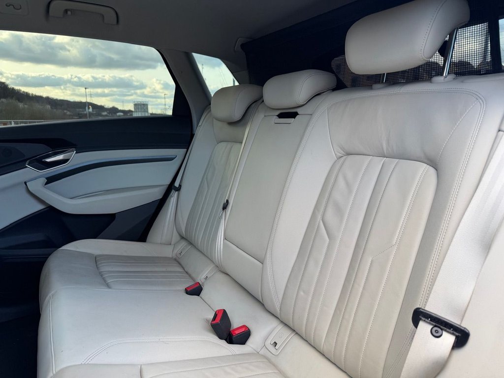 Used Audi e-tron 2019 for sale - 77565407: Photo 18