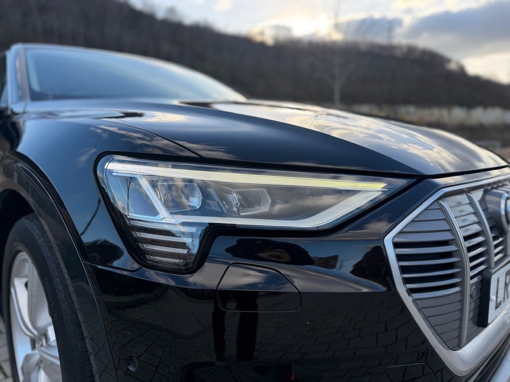 Used Audi e-tron 2019 for sale - 77565407: Photo 7