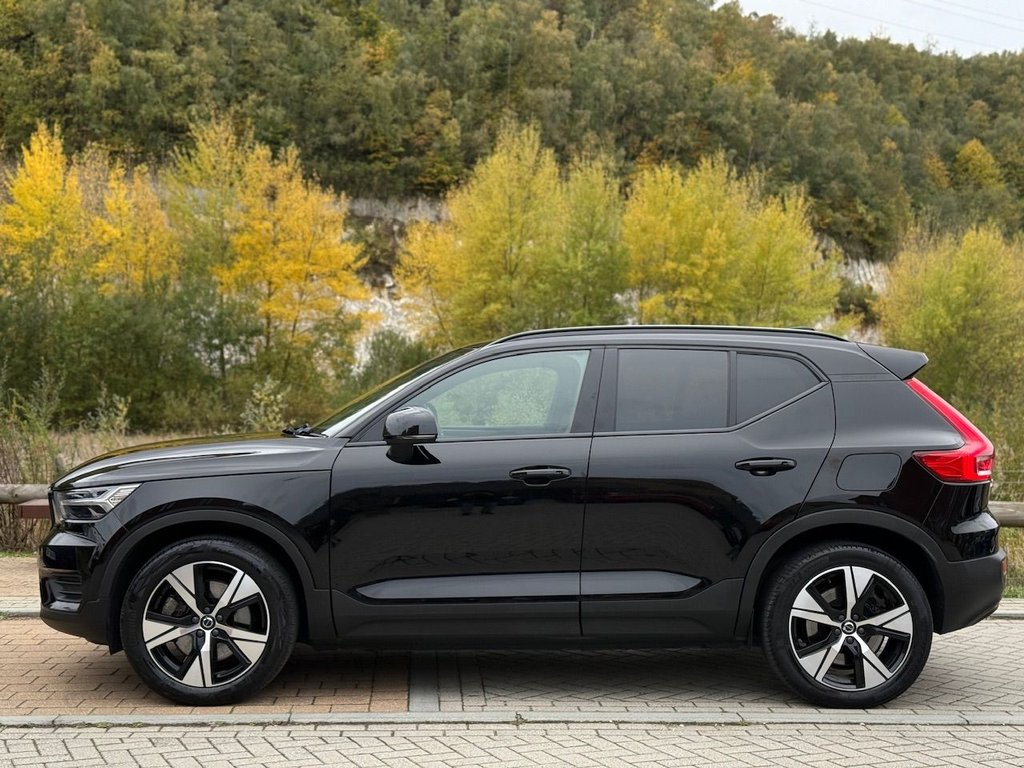 Used Volvo XC40 2021 for sale - 76389884: Photo 15