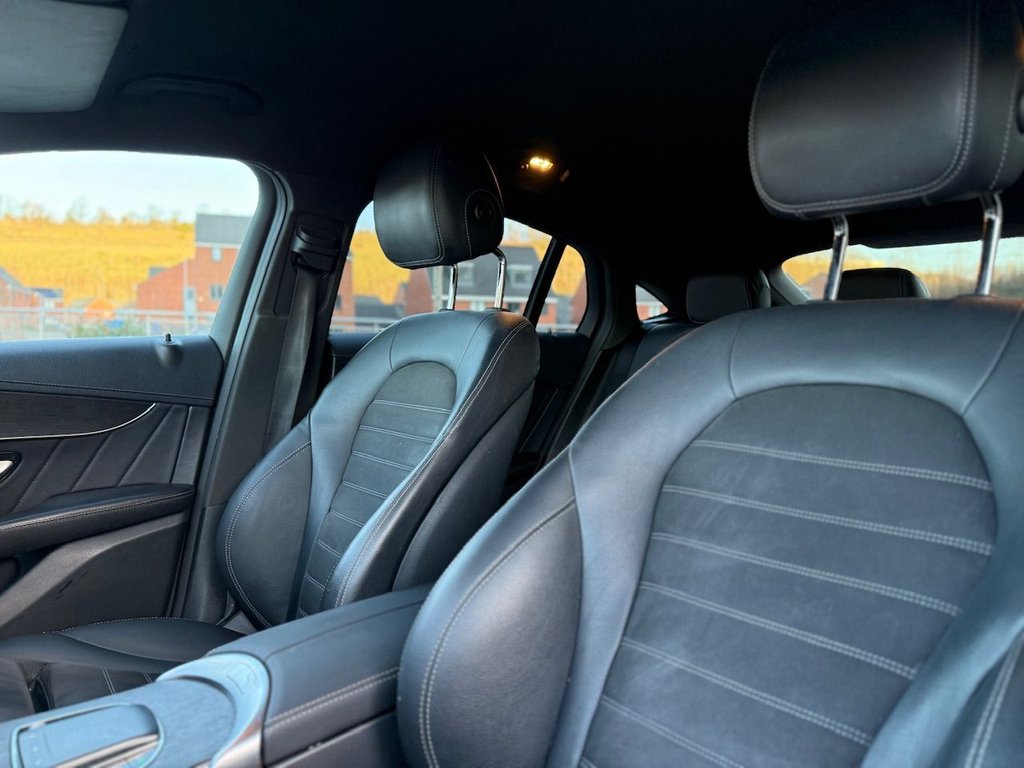 Used Mercedes-Benz GLC 2019 for sale - 77089232: Photo 16