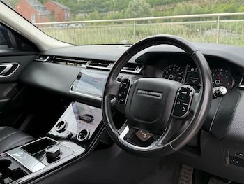 Used Land Rover Range Rover Velar 2018 for sale - 79258949: Photo