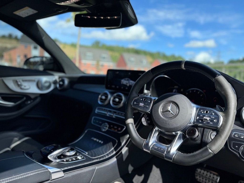 Used Mercedes-Benz C Class 2019 for sale - 77557582: Photo 2