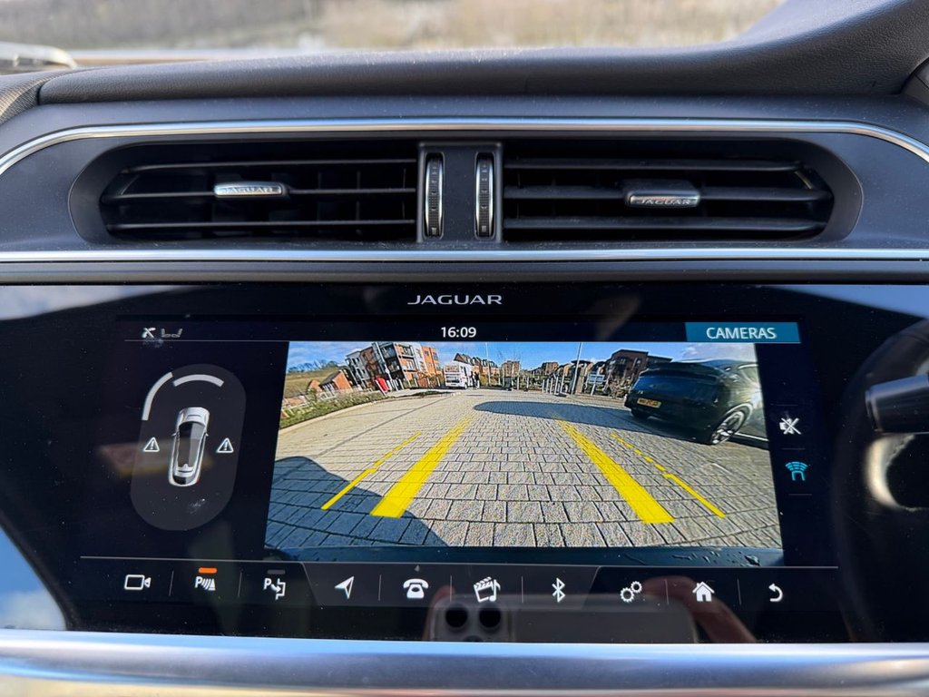 Used Jaguar I-Pace 2020 for sale - 77850168: Photo 14