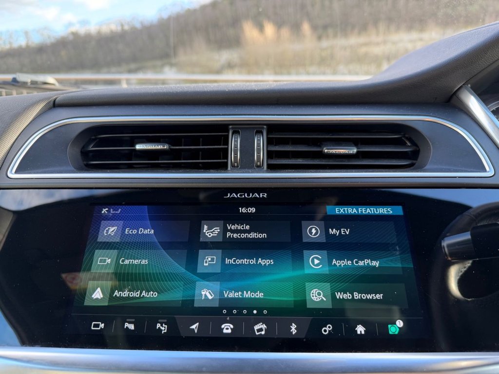 Used Jaguar I-Pace 2020 for sale - 77850168: Photo 17