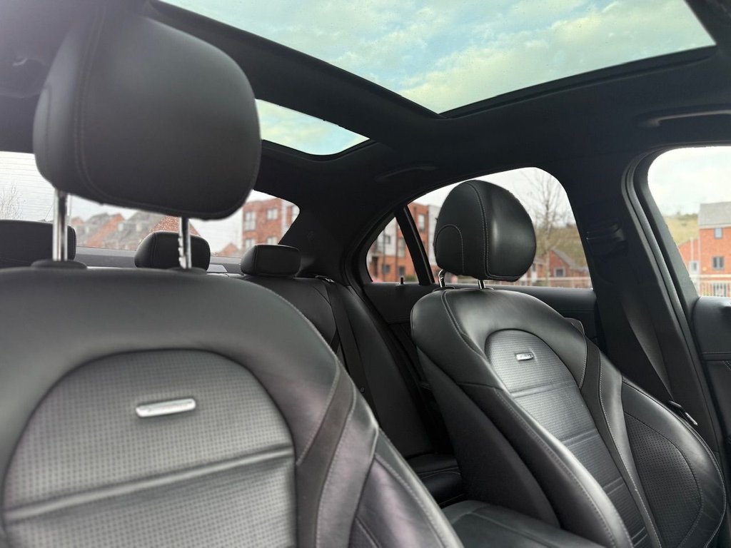 Used Mercedes-Benz C Class 2015 for sale - 76851038: Photo 2