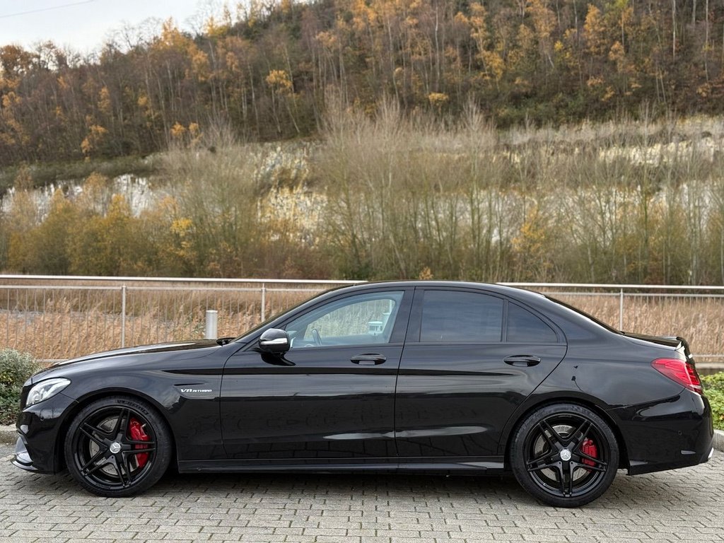 Used Mercedes-Benz C Class 2015 for sale - 76851038: Photo 8