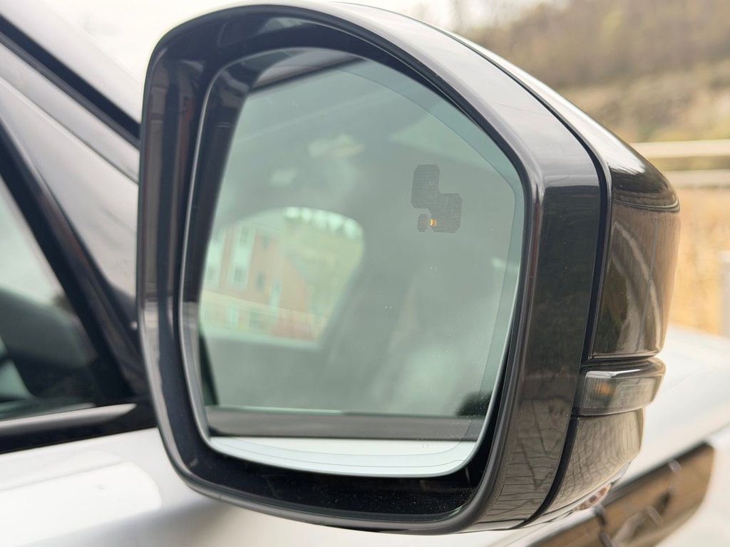 Used Land Rover Range Rover Velar 2021 for sale - 78008840: Photo 32