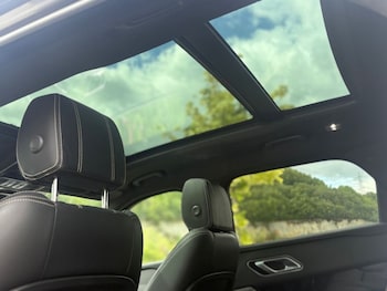 Used Land Rover Range Rover Velar 2021 for sale - 78682540: Photo