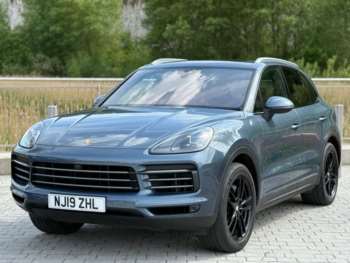 Used Porsche Cayenne 2019 for sale - 74714812: Photo