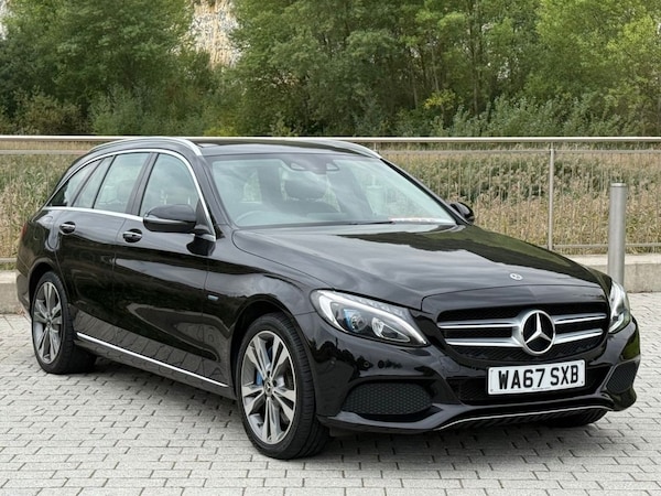 Used Mercedes-Benz C-Class 2017 for sale - 76086407: Photo 1