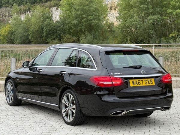 Used Mercedes-Benz C-Class 2017 for sale - 76086407: Photo 5