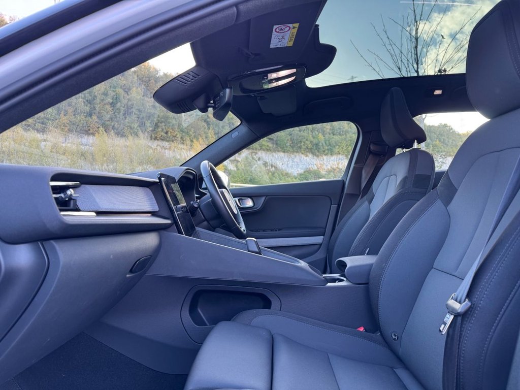 Used Polestar Polestar 2 2022 for sale - 76380076: Photo 4