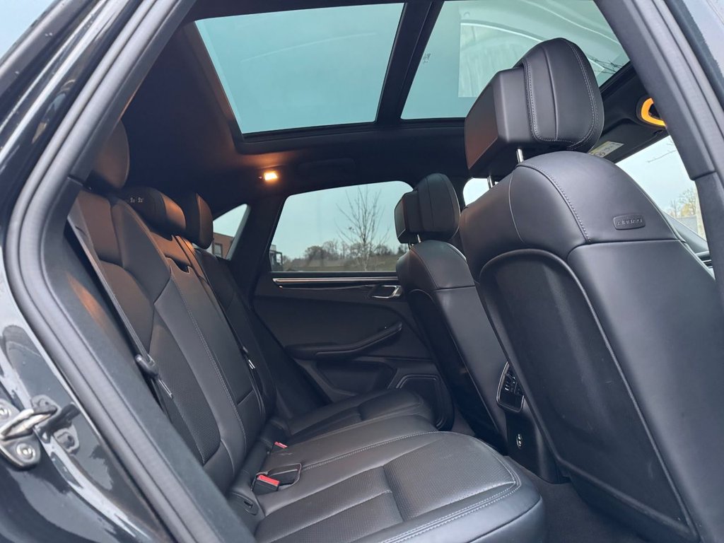 Used Porsche Macan 2019 for sale - 76691371: Photo 15