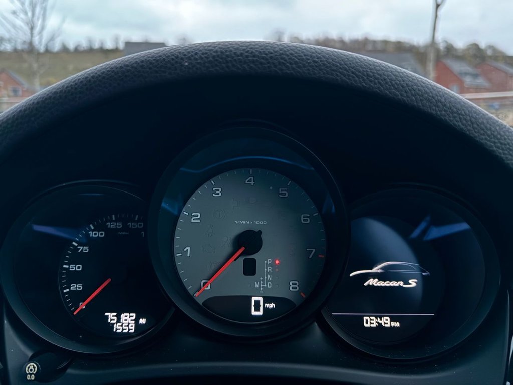 Used Porsche Macan 2019 for sale - 76691371: Photo 22