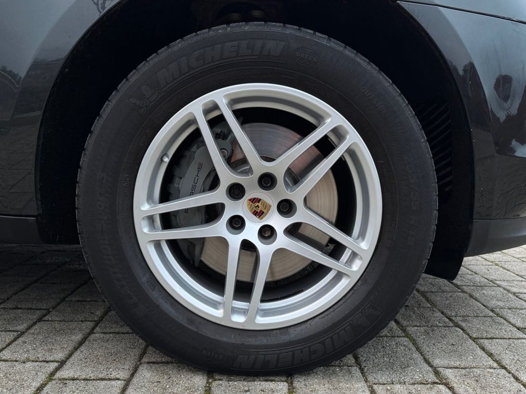 Used Porsche Macan 2019 for sale - 76691371: Photo 24