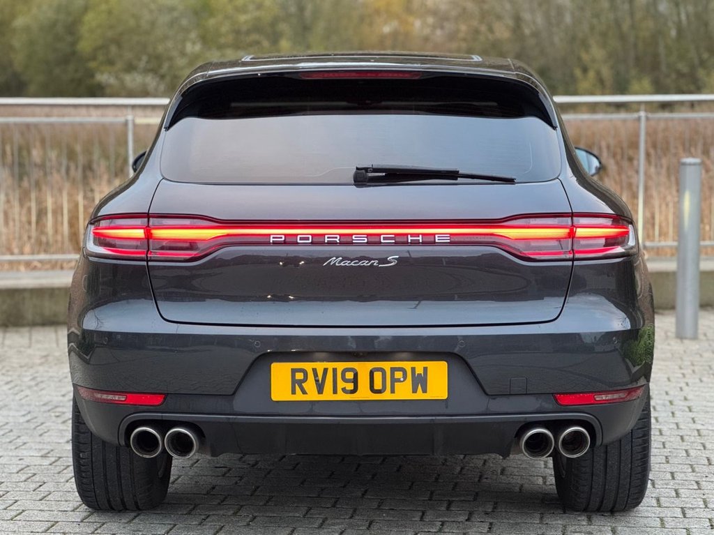 Used Porsche Macan 2019 for sale - 76691371: Photo 9