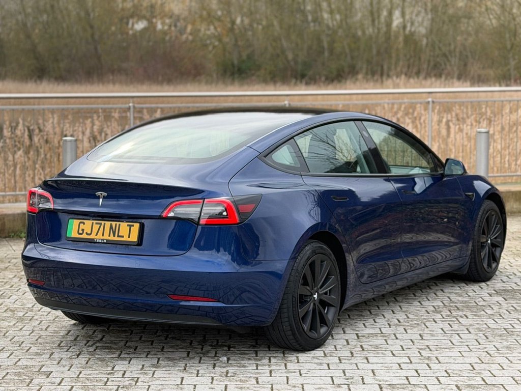 Used Tesla Model 3 2021 for sale - 77667521: Photo 3