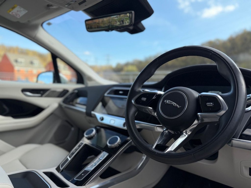 Used Jaguar I-Pace 2022 for sale - 76574795: Photo 3