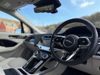 Used Jaguar I-Pace 2022 for sale - 76574795: Photo