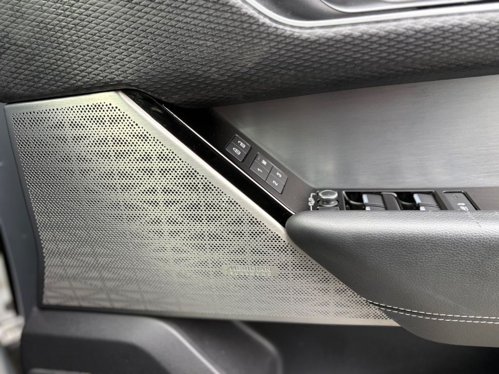 Used Land Rover Range Rover Velar 2021 for sale - 77990861: Photo 29