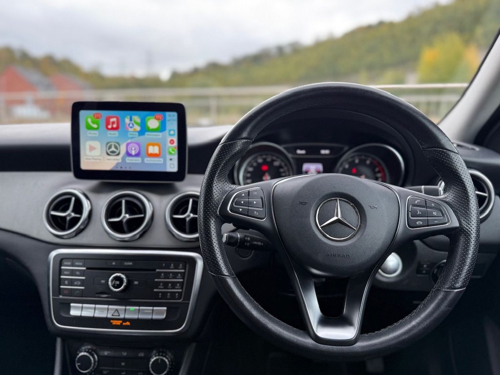 Used Mercedes-Benz GLA 2019 for sale - 76256439: Photo 2