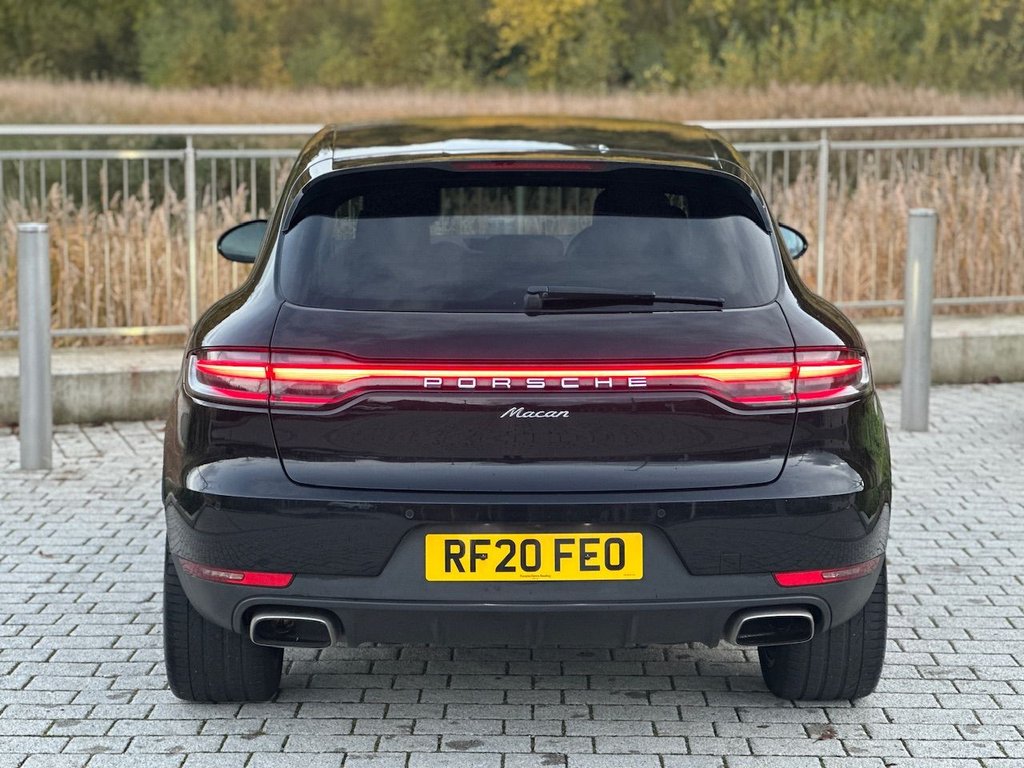 Used Porsche Macan 2020 for sale - 76430050: Photo 16