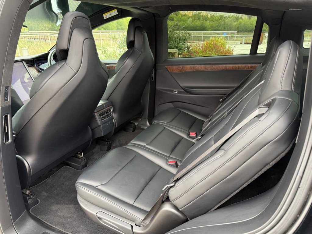 Used Tesla Model X 2019 for sale - 76003381: Photo 15