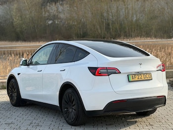 Used Tesla Model Y 2022 for sale - 77971544: Photo