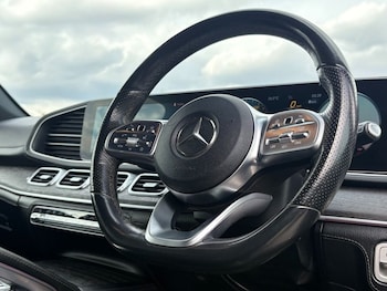 Used Mercedes-Benz GLE 2020 for sale - 79563025: Photo