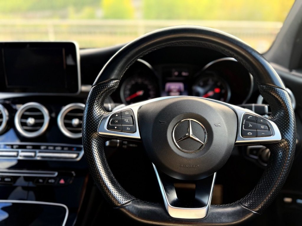 Used Mercedes-Benz GLC 2016 for sale - 76229125: Photo 10