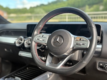 Used Mercedes-Benz GLB 2020 for sale - 78798040: Photo
