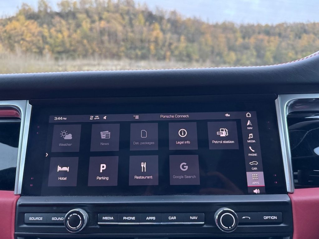 Used Porsche Macan 2020 for sale - 76724862: Photo 20