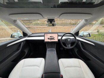 Used Tesla Model Y 2022 for sale - 78102827: Photo