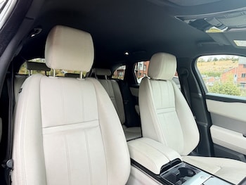 Used Land Rover Range Rover Velar 2019 for sale - 79578841: Photo