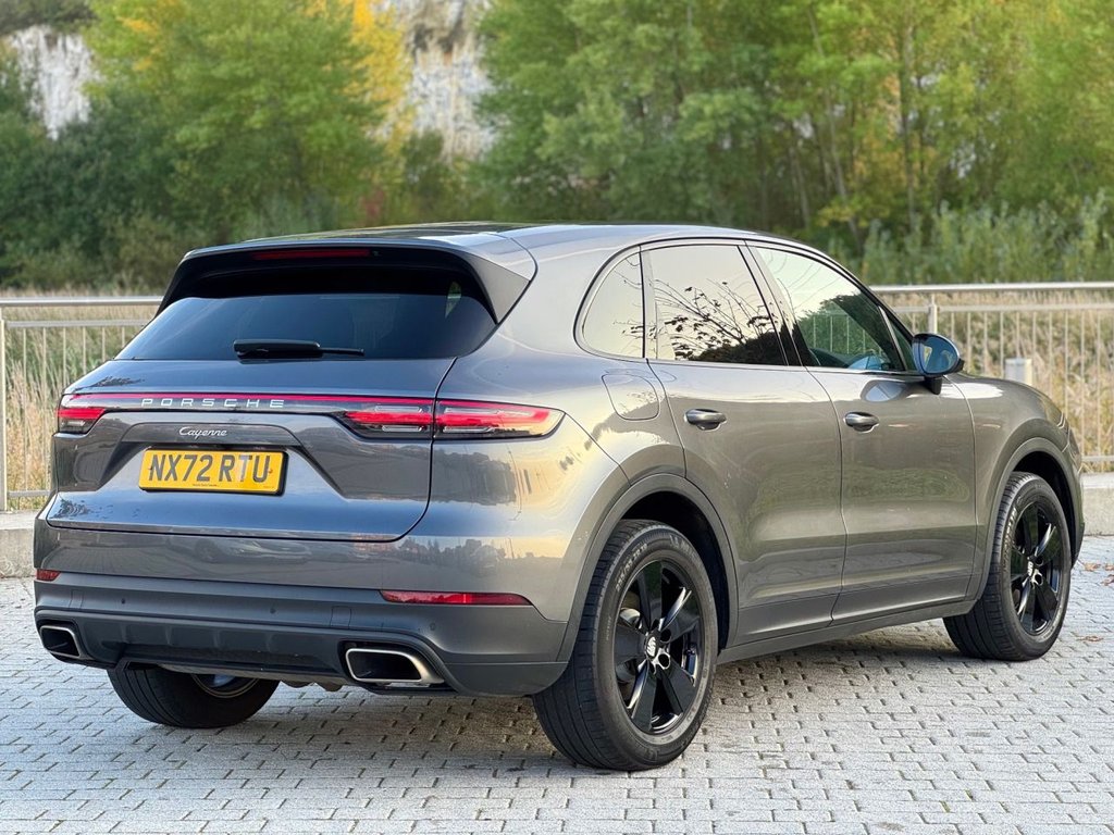 Used Porsche Cayenne 2022 for sale - 76248522: Photo 9