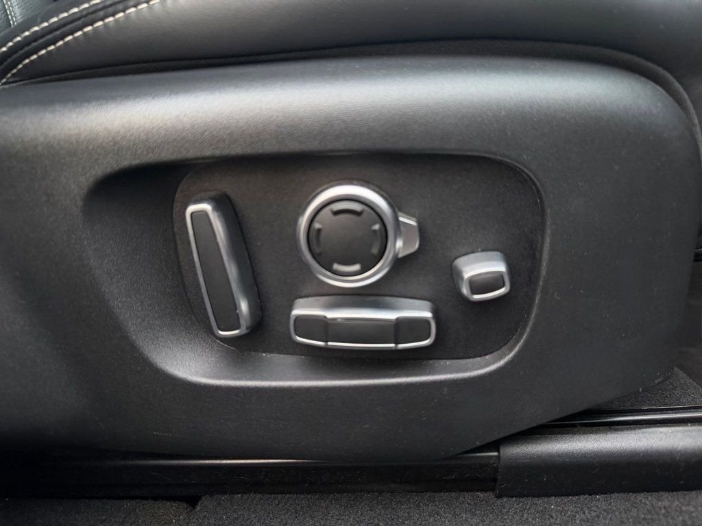 Used Land Rover Range Rover Velar 2019 for sale - 78030665: Photo 21