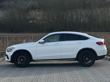 Used Mercedes-Benz GLC 2019 for sale - 77525895: Photo