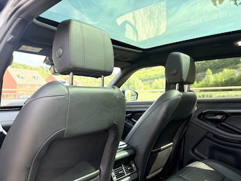 Used Land Rover Range Rover Evoque 2021 for sale - 79472988: Photo