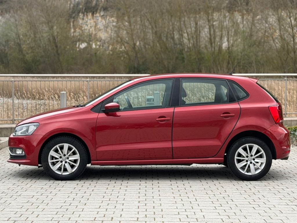 Used Volkswagen Polo 2015 for sale - 78088431: Photo 4