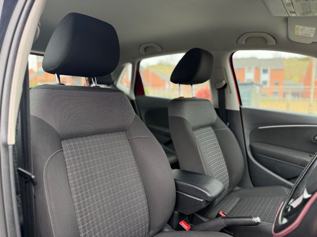 Used Volkswagen Polo 2015 for sale - 78088431: Photo 8