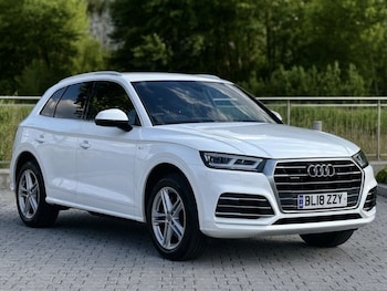 Used Audi Q5 2018 for sale - 79160015: Photo