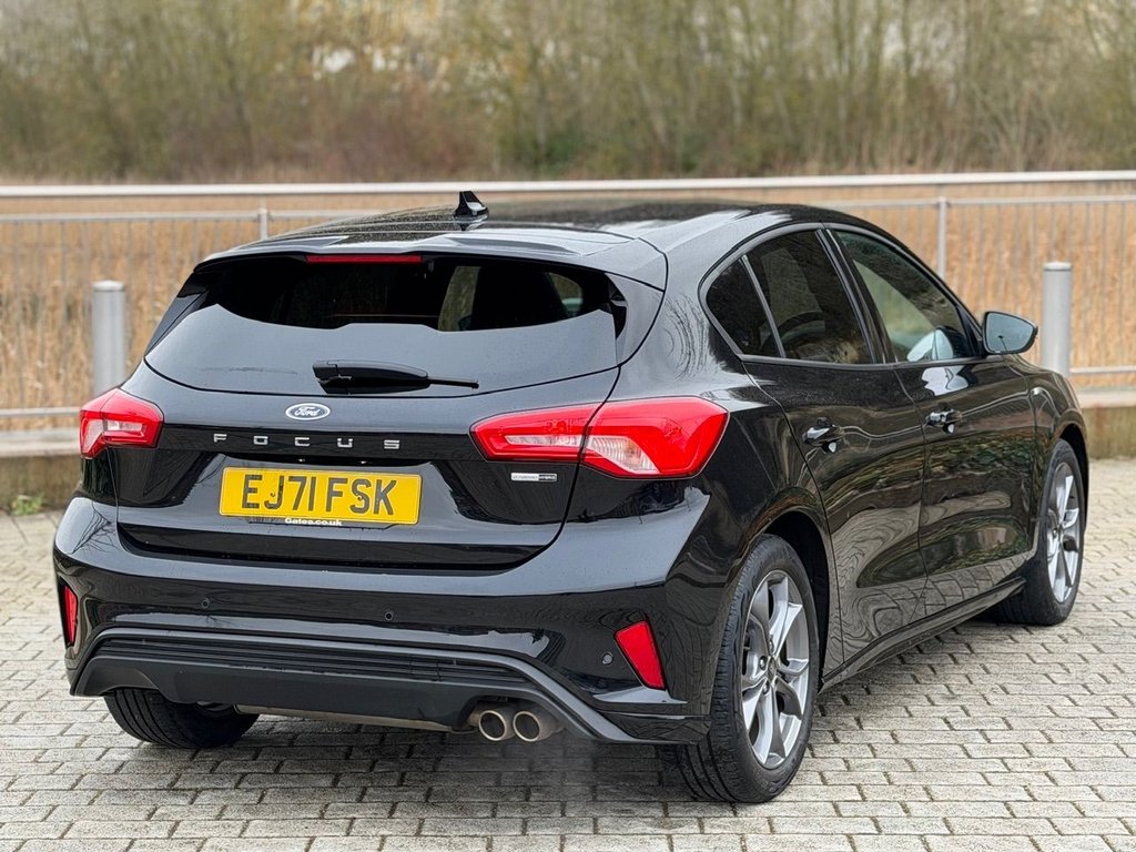 Used Ford Focus 2021 for sale - 77401358: Photo 3