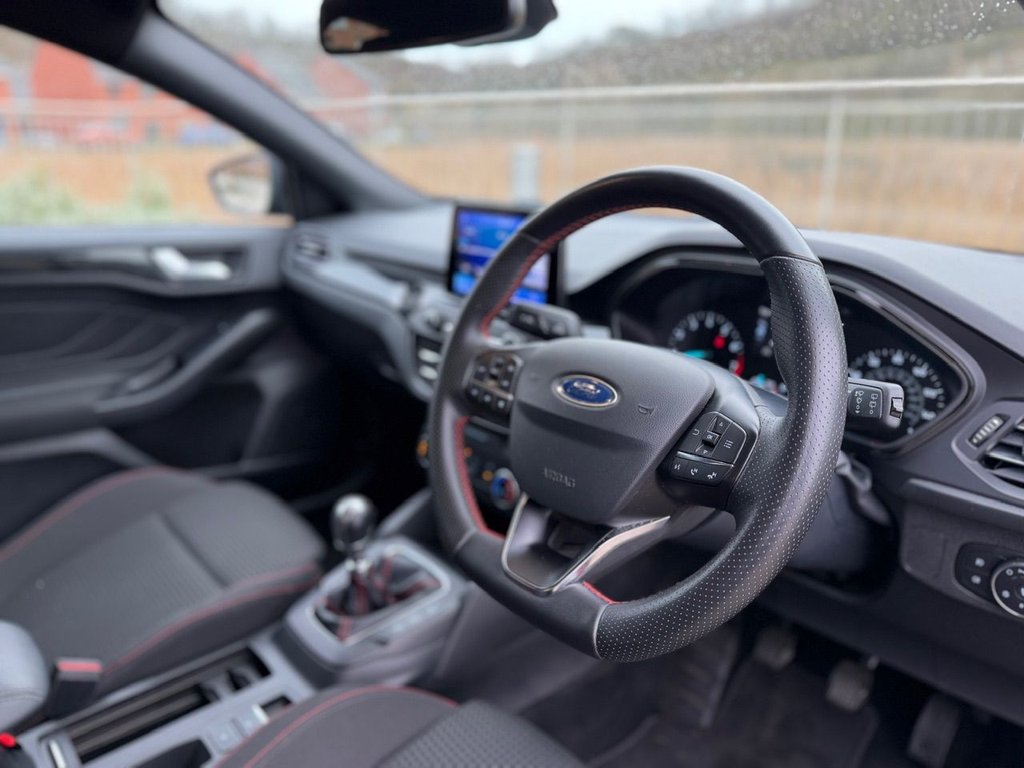 Used Ford Focus 2021 for sale - 77401358: Photo 7